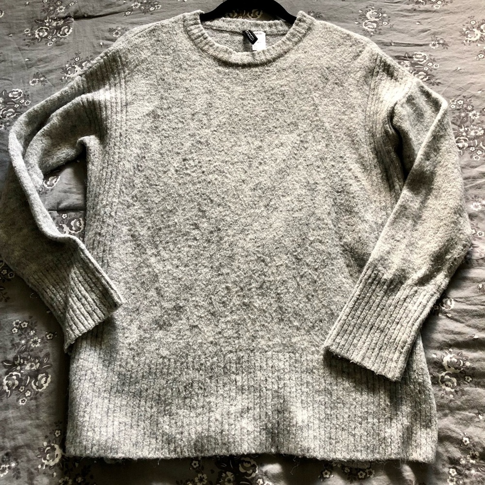 H&M pullover sweater